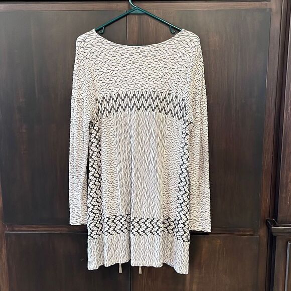 Habitat Black & Beige Long Sleeve Textured Tunic Top Small - Picture 2 of 6